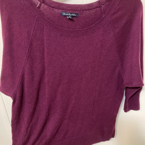 American Eagle Outfitters Lightweight Sweater Top with 3/4 Sleeves in Purple - Picture 3 of 5